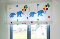Raffrollo mit Elefanten im Kinderzimmer vom Raumausstatter Rostock