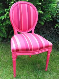 Stuhl neu gepolstert von Raumausstattung Ungar in rosa mit Streifen