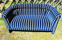 Sofa blau gestreift aufgepolstert von Raumausstattung Ungar